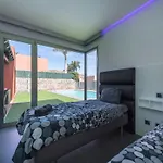 Chalet In Maspalomas With Heated Pool